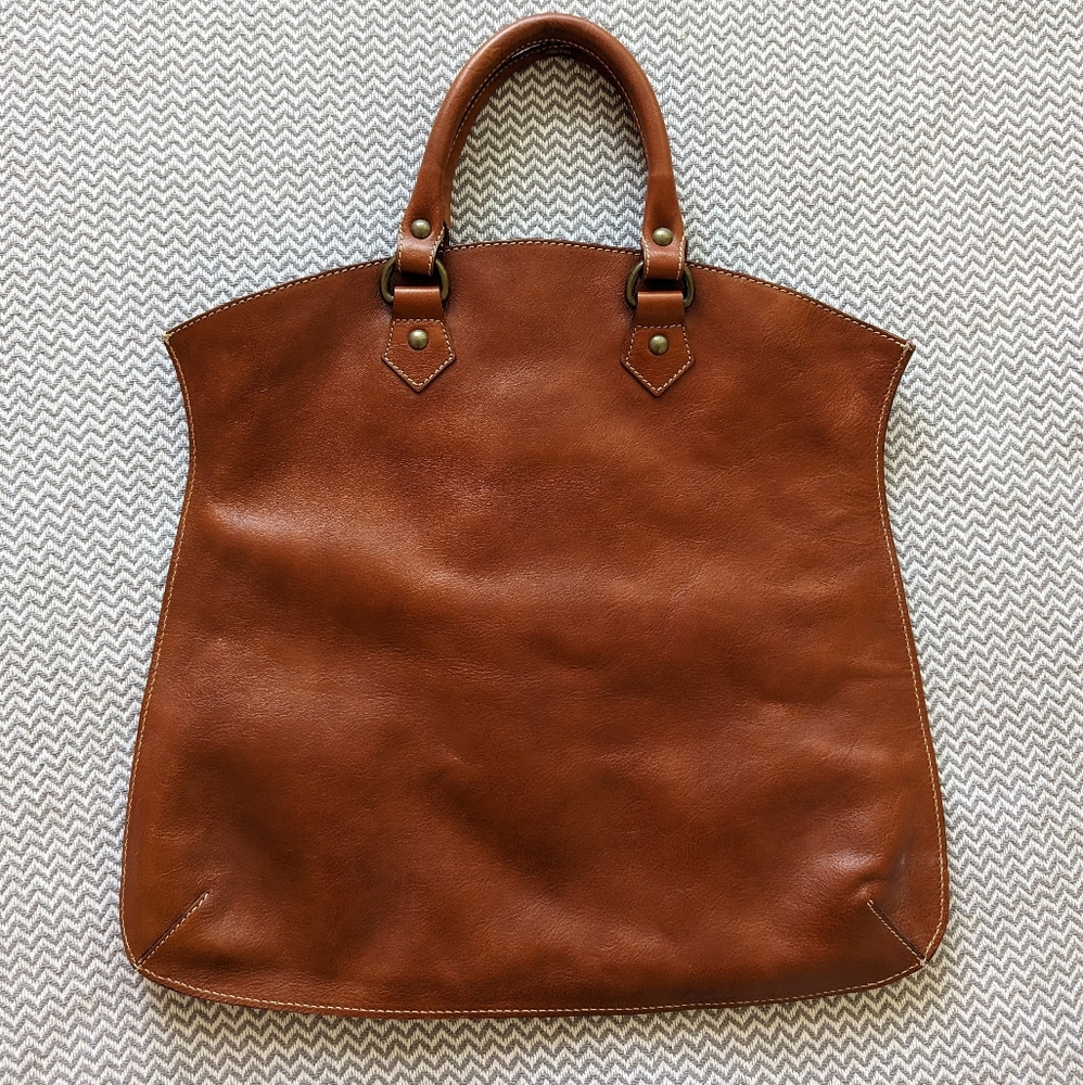 Gorgeous leather bag